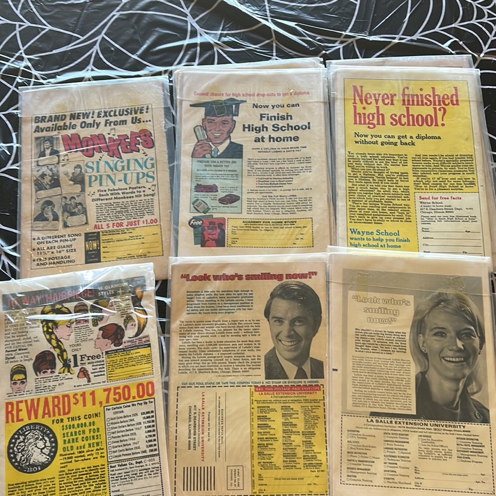 Lot of 12 Vintage Comic Books - Picture 14 of 14